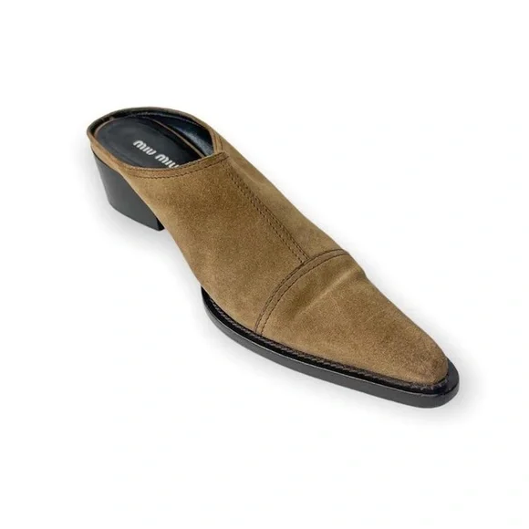 Miu Miu mules tan suede upper pointed toe Size 37 EU / fit like a US 6.5 - Picture 3 of 4
